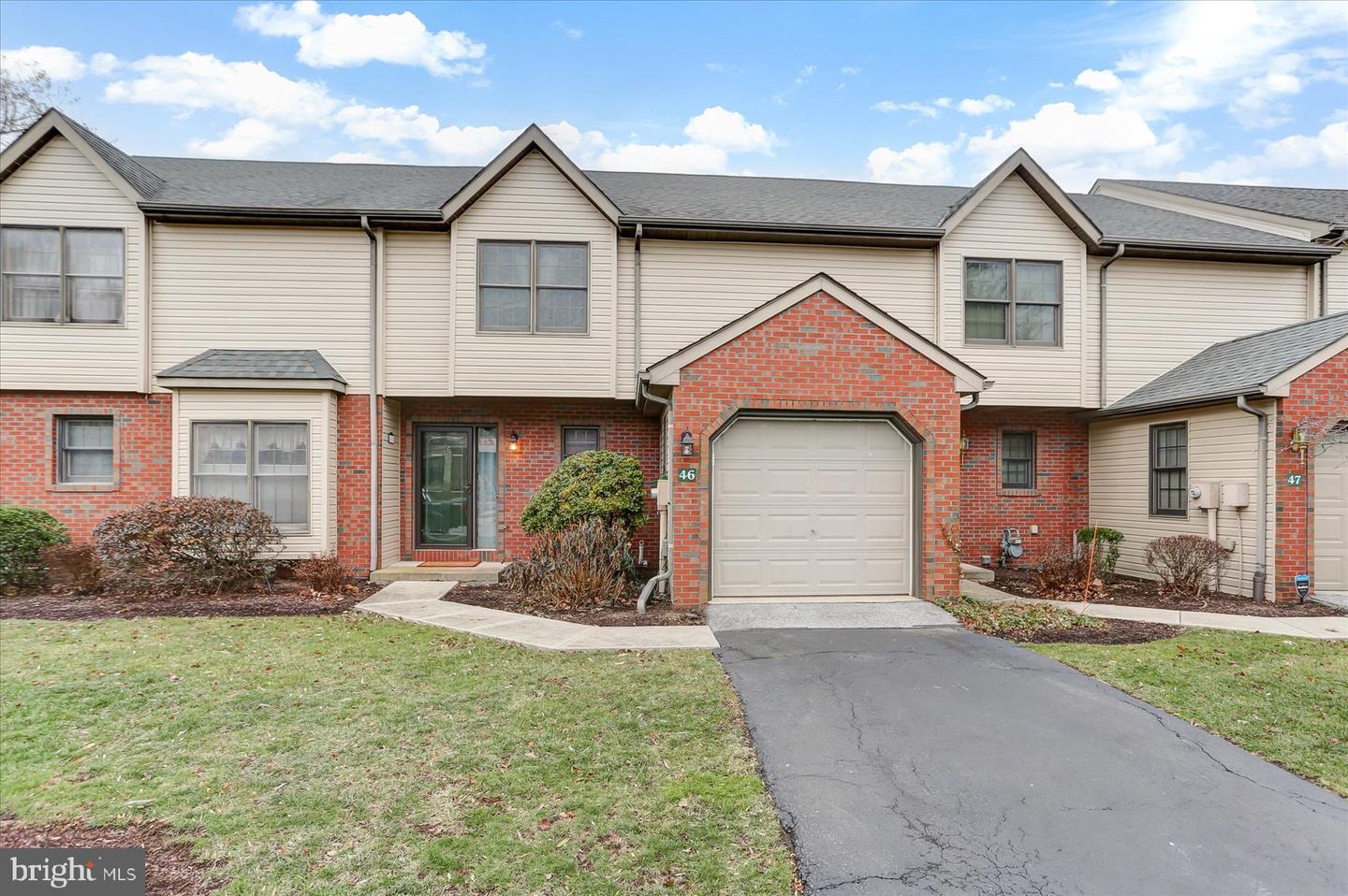 Jean Lo Way, York, PA 17406