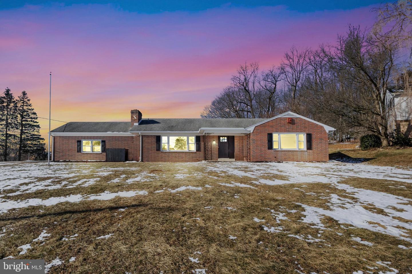 Summit Dr, Red Lion, PA 17356