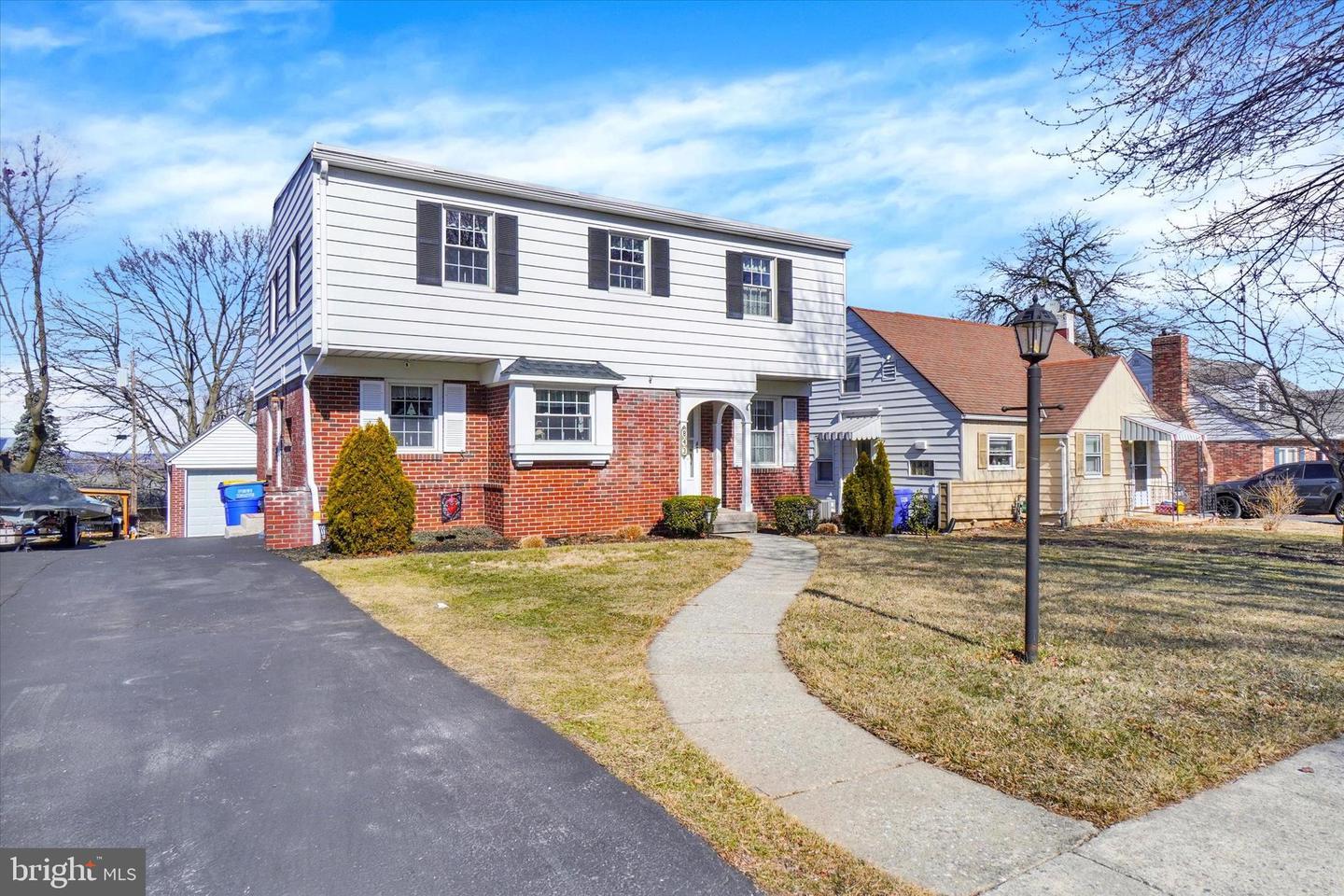 Rathton Rd, York, PA 17403