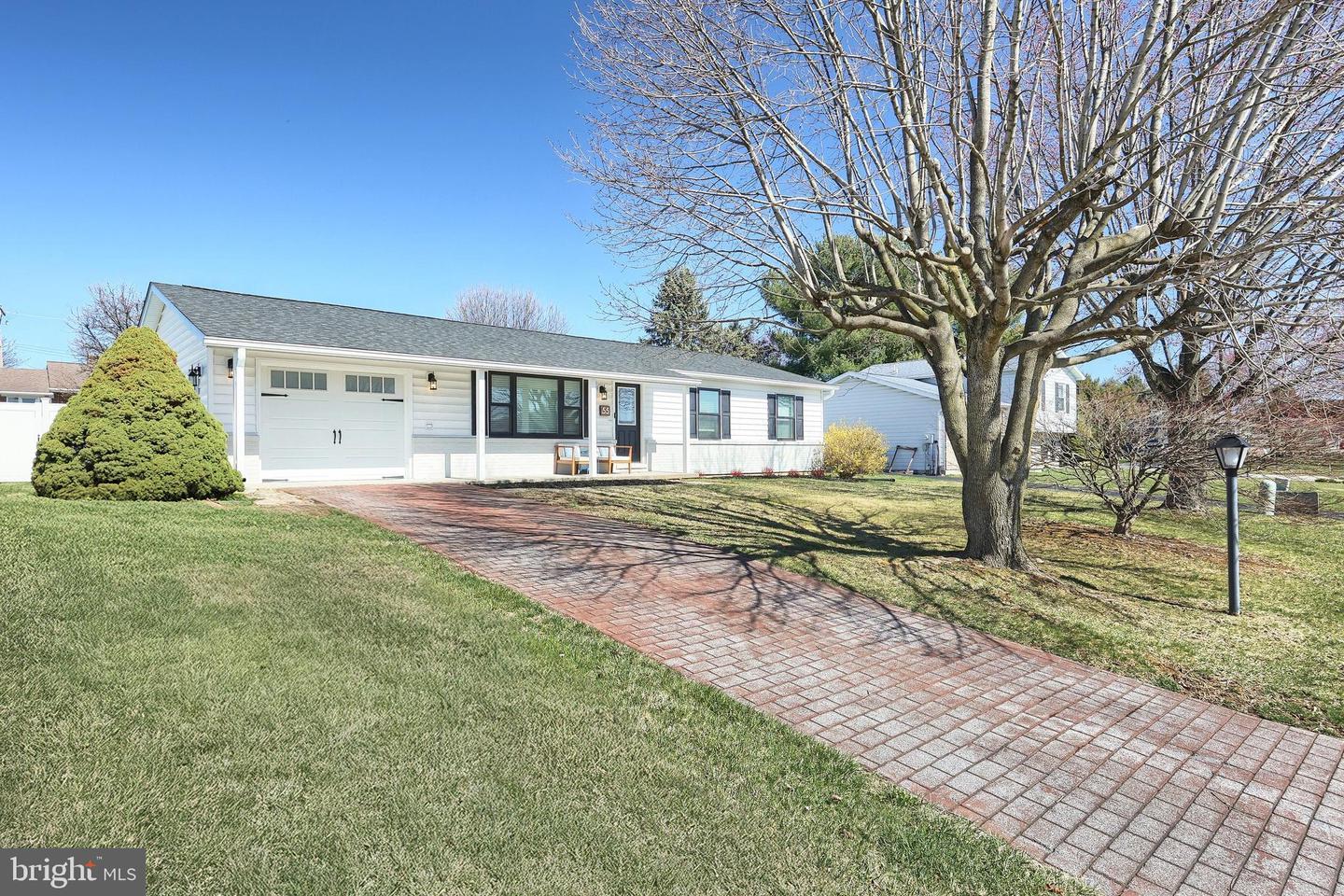 Cardinal Dr, Hanover, PA 17331