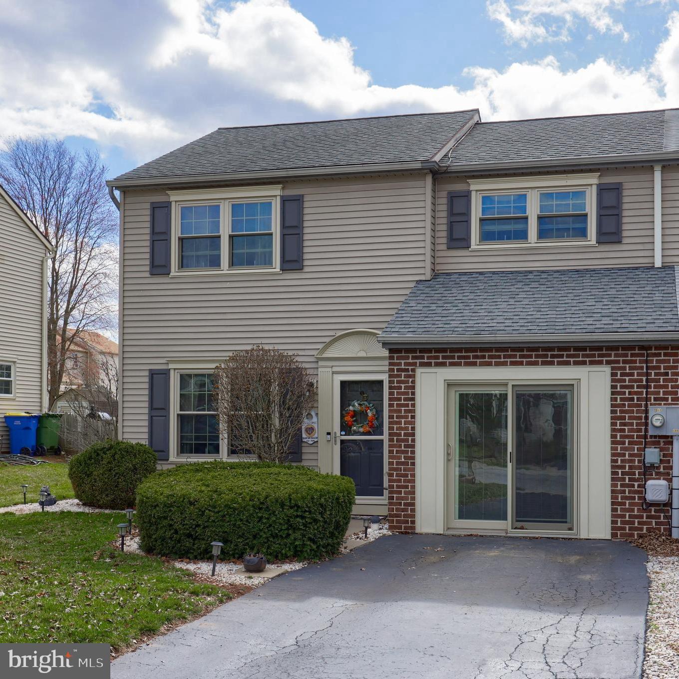 Glen Hollow Dr, Dover, PA 17315