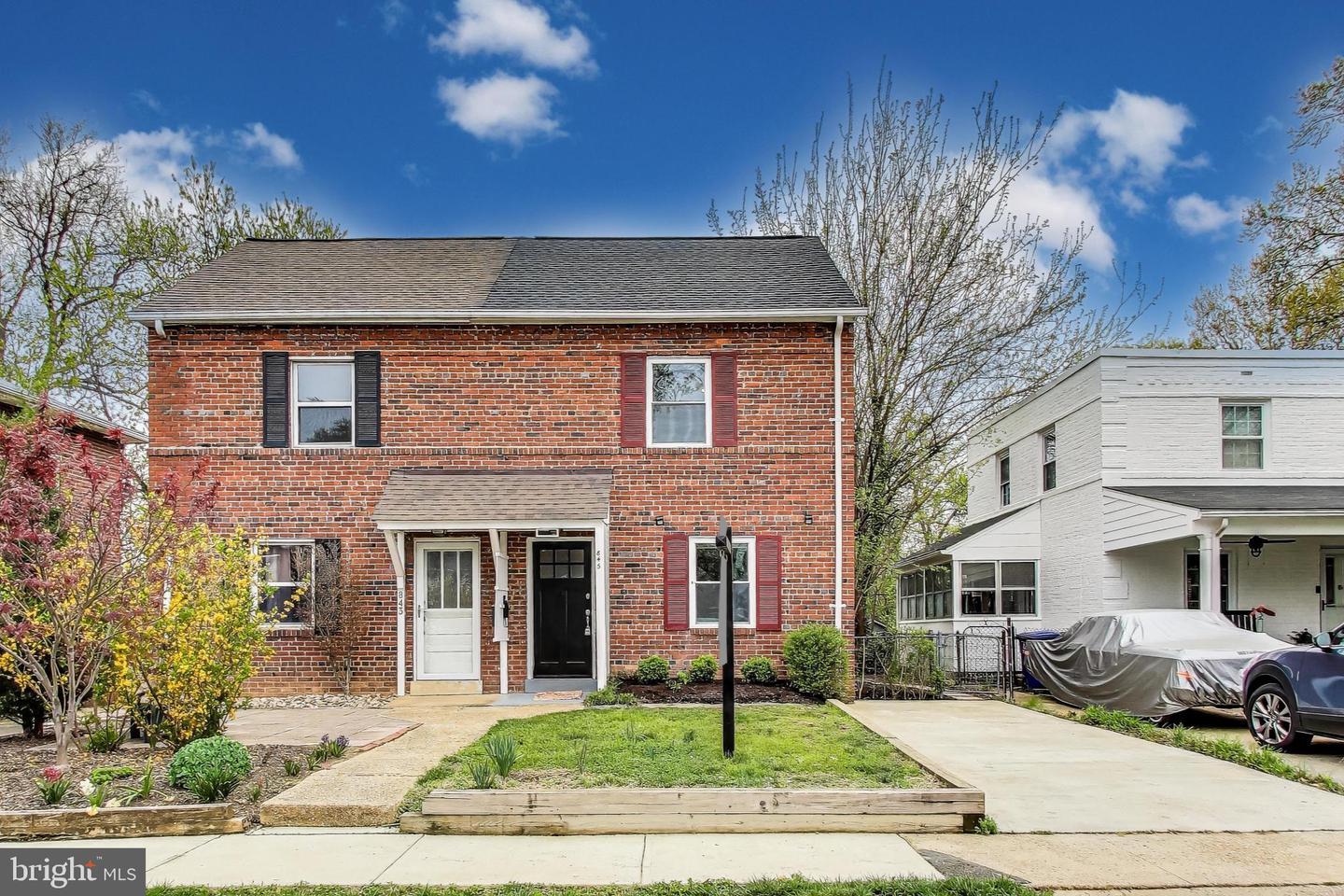 S Ivy St, Arlington, VA 22204