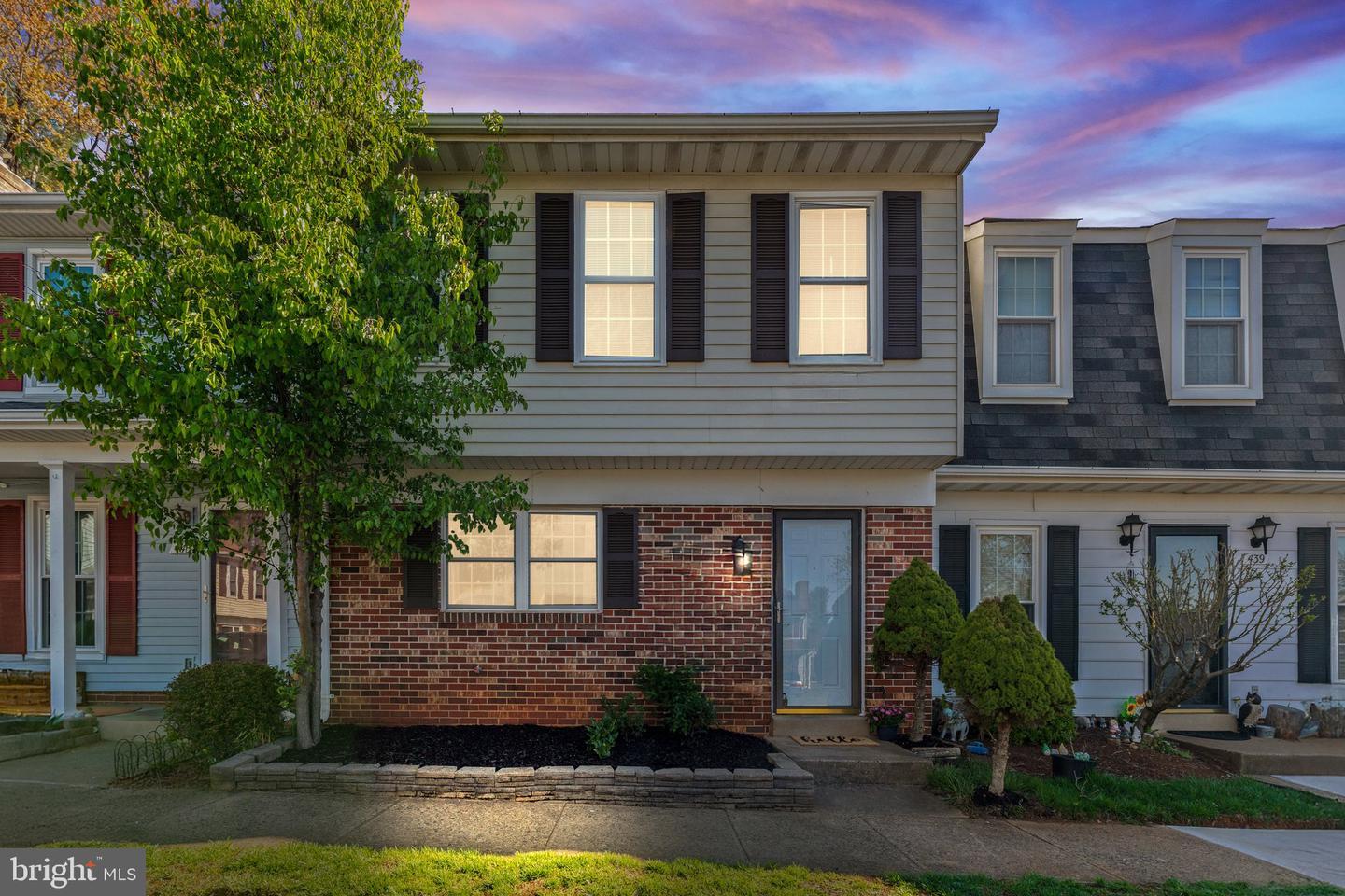 Ridge Ct, Warrenton, VA 20186