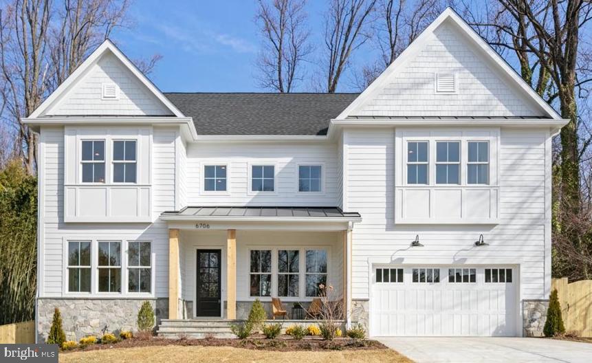 Montour Dr, Falls Church, VA 22043
