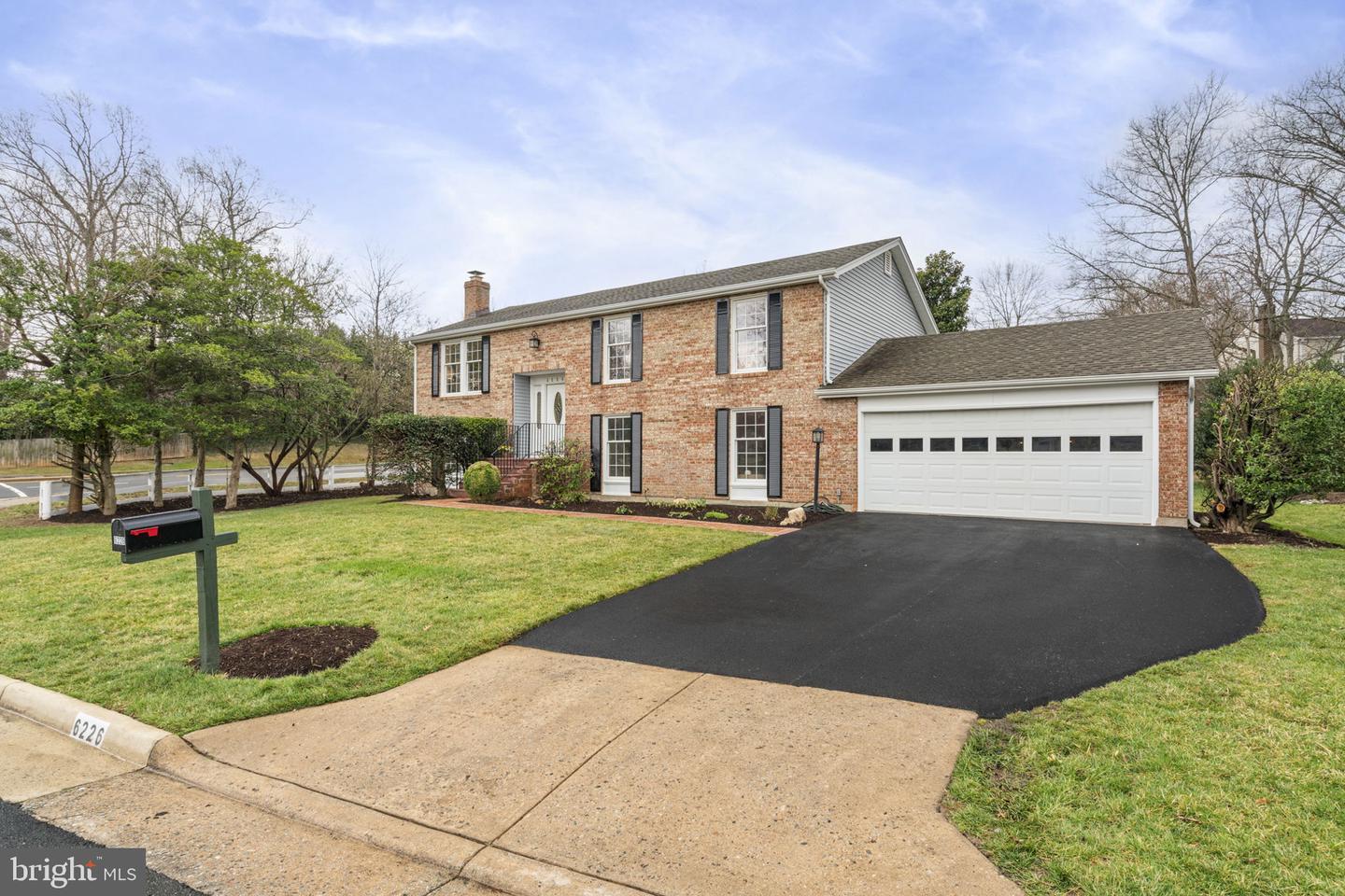 Wilmington Dr, Burke, VA 22015