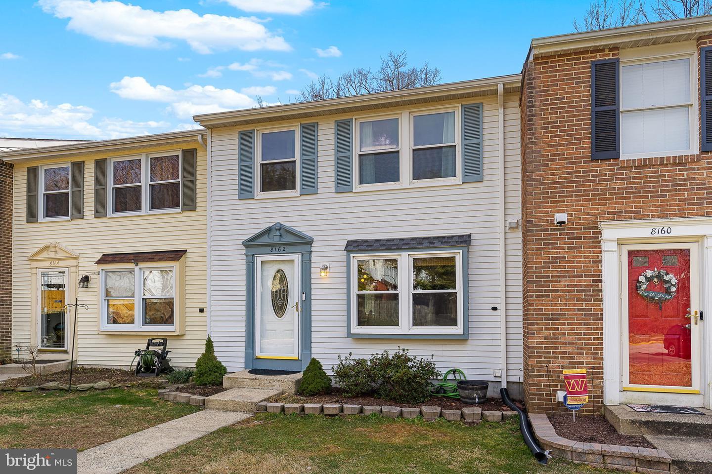 Willowdale Ct, Springfield, VA 22153