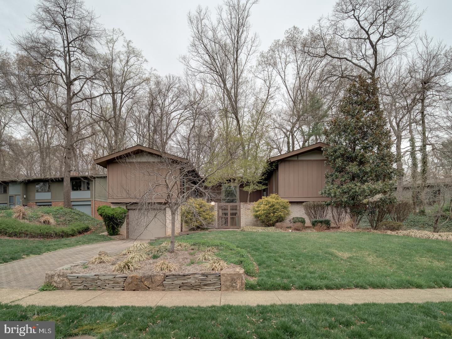 Mary Lee Ln, Annandale, VA 22003