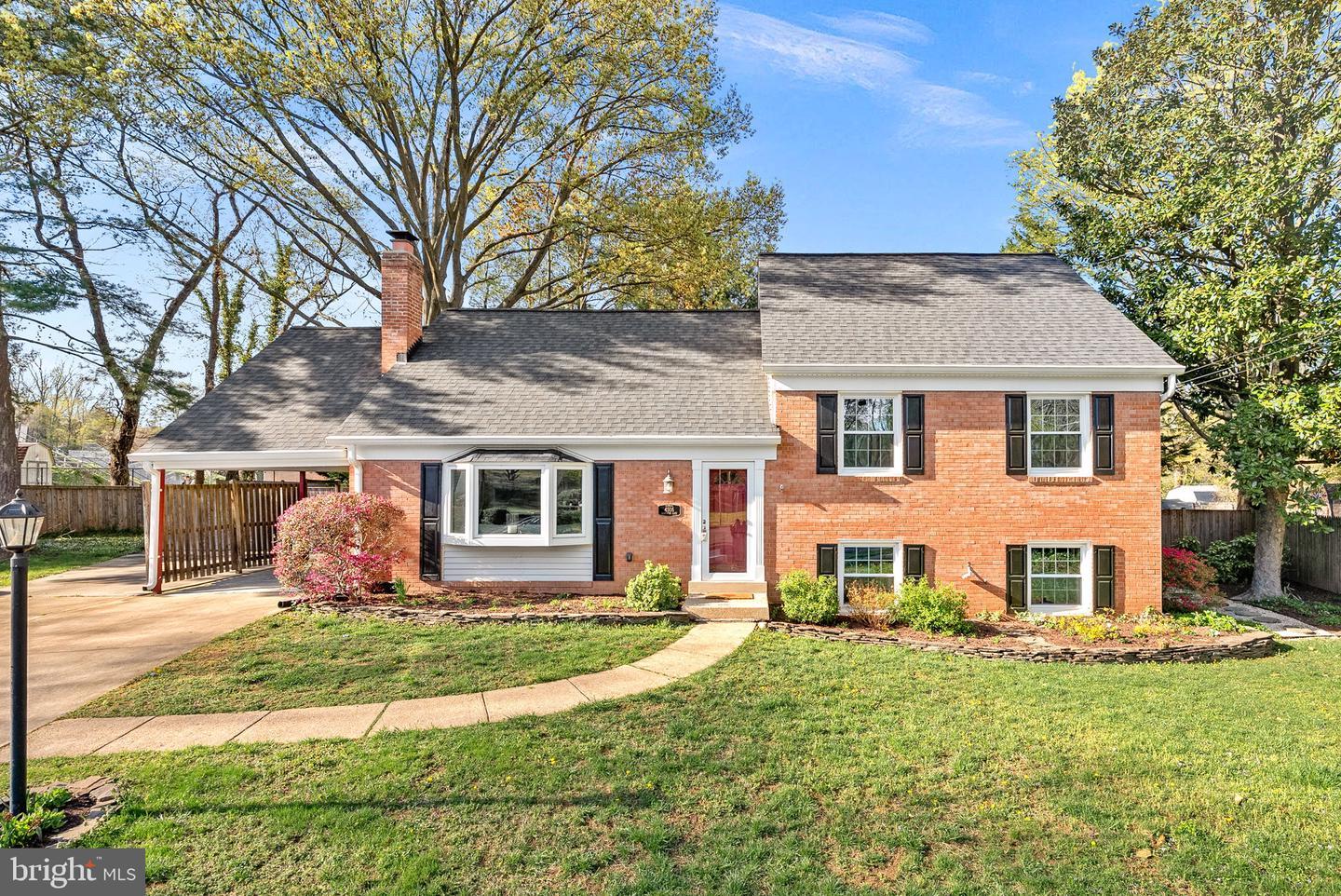 Dartmoor Ln, Alexandria, VA 22310
