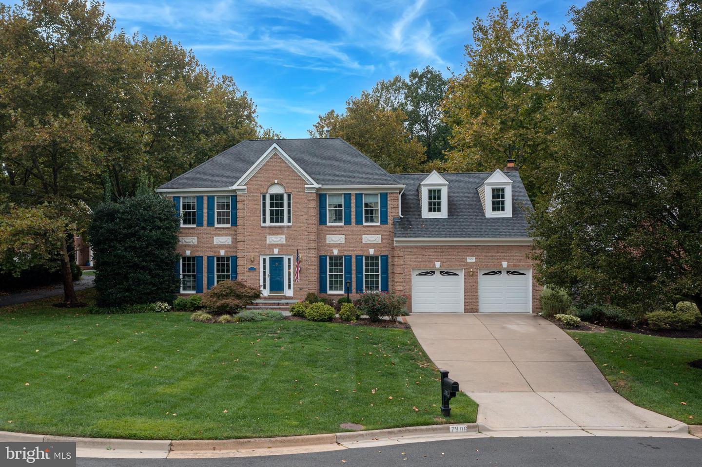 Hollington Pl, Fairfax Station, VA 22039