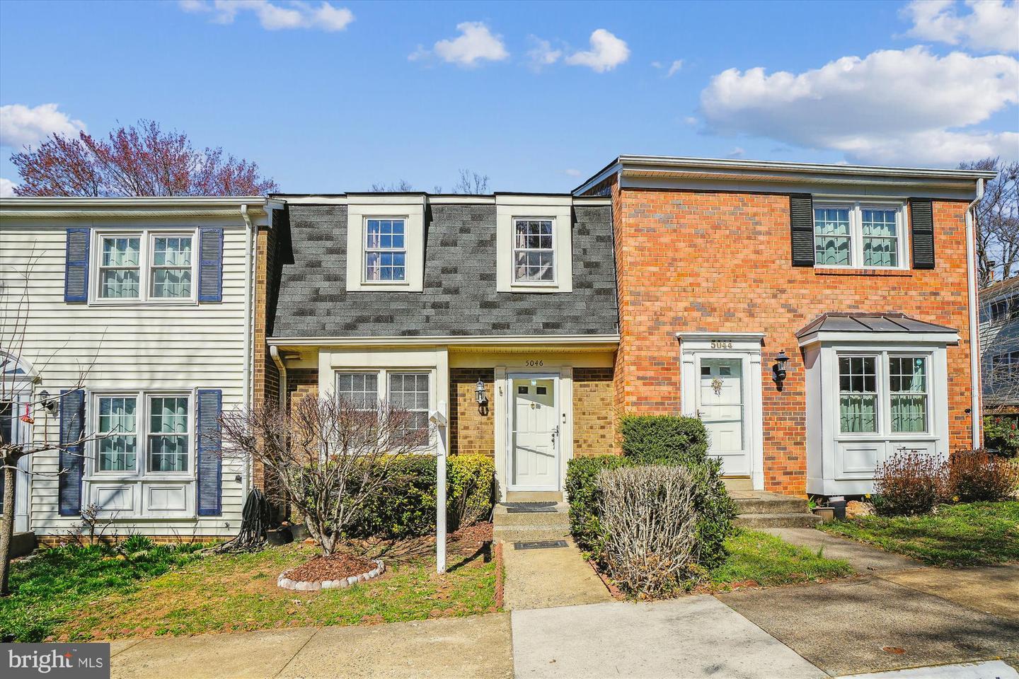 Head Ct, Fairfax, VA 22032