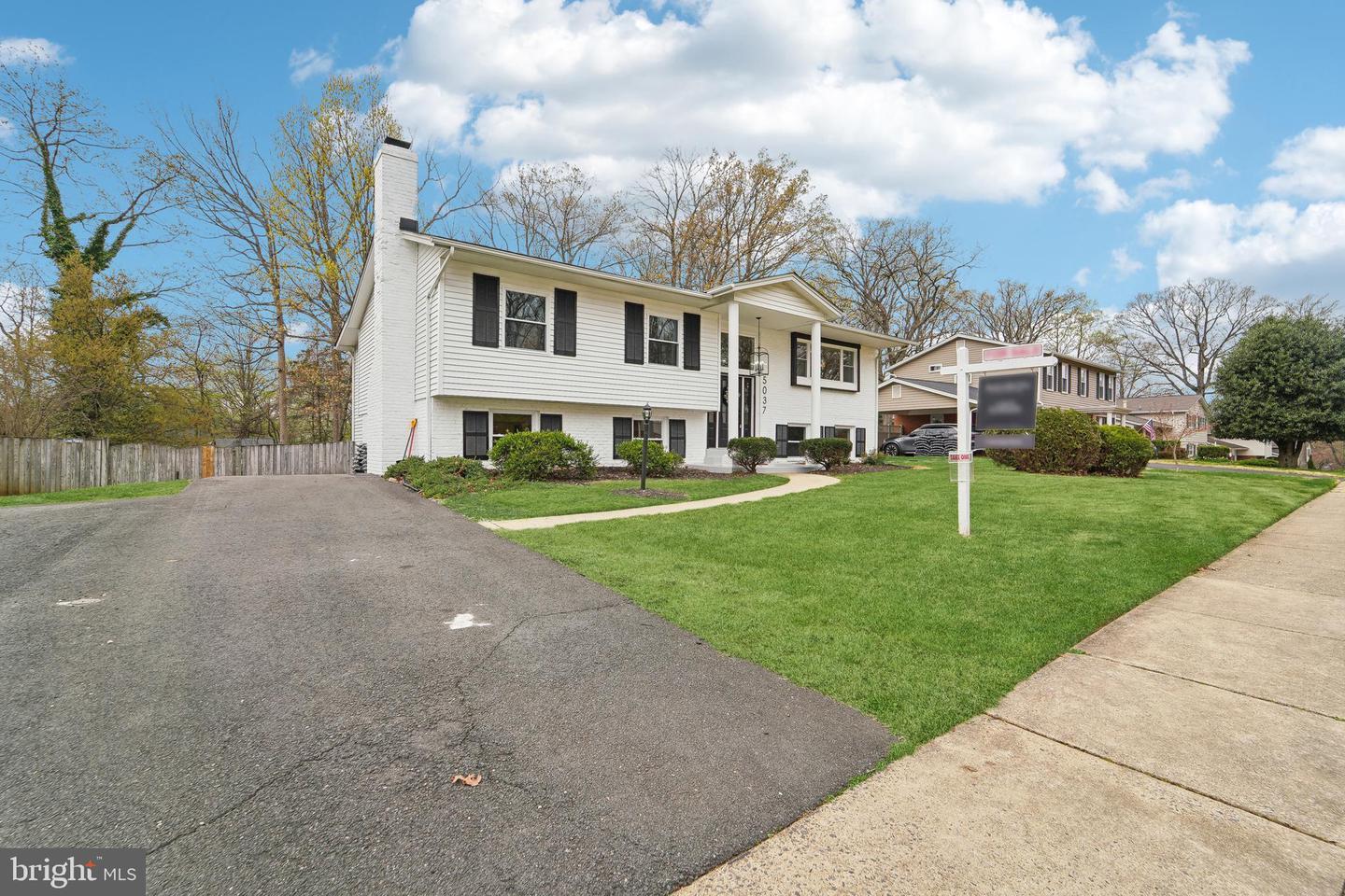 Portsmouth Rd, Fairfax, VA 22032