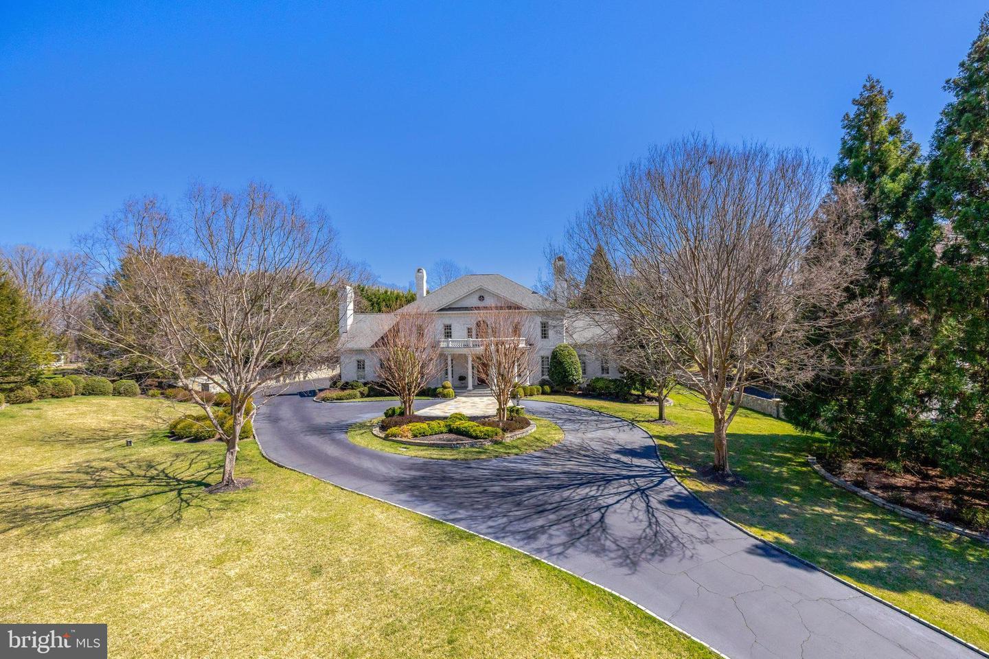 Springvale Rd, Great Falls, VA 22066