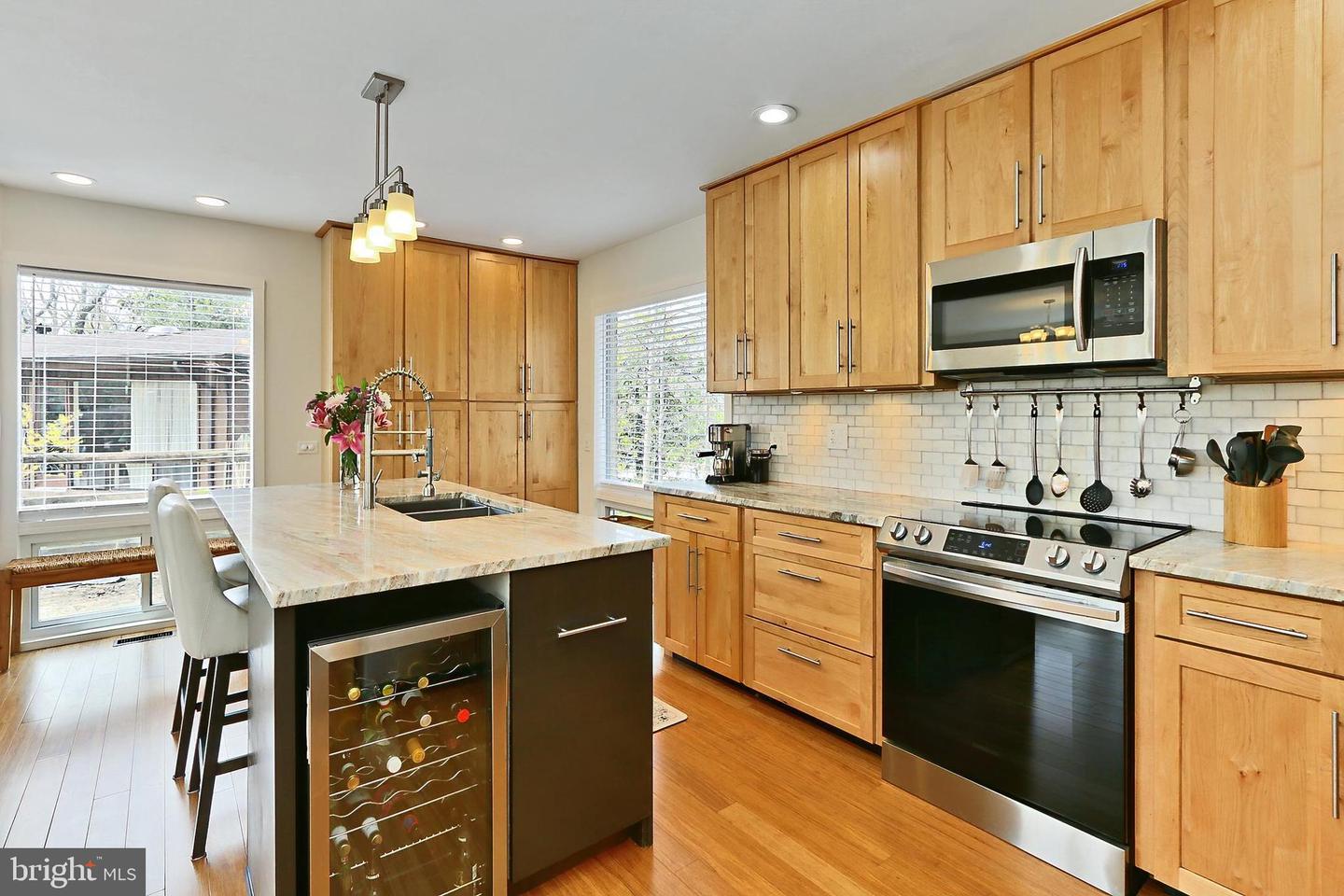 Battailles Ct, Annandale, VA 22003