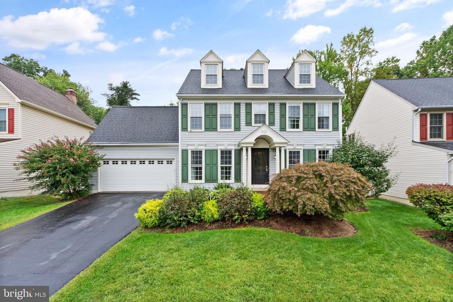 Silver Pointe Way, Fairfax Station, VA 22039