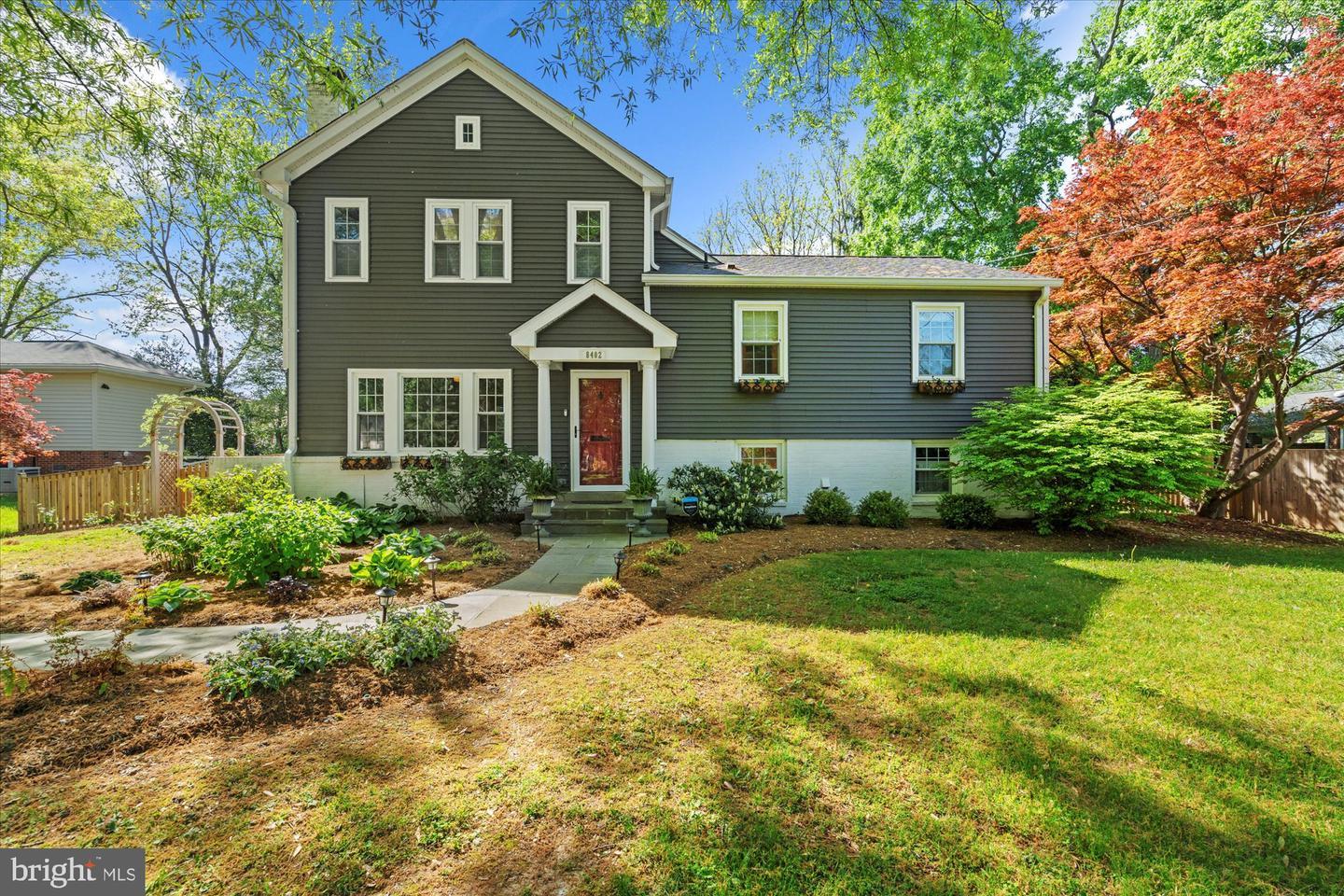 Crossley Pl, Alexandria, VA 22308