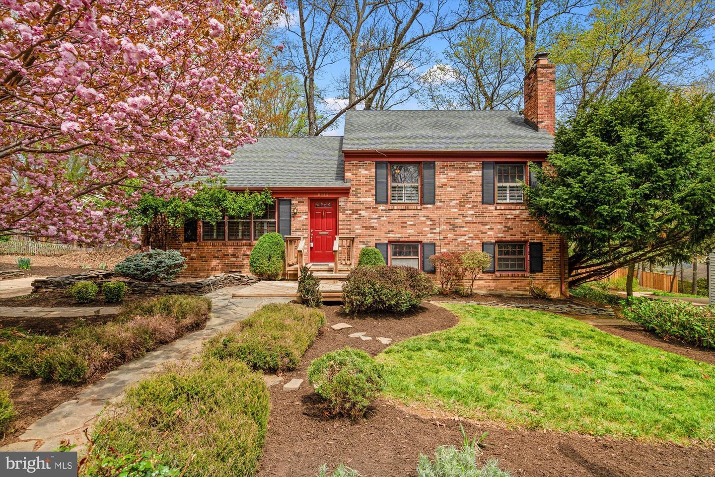 Moreland Ln, Annandale, VA 22003