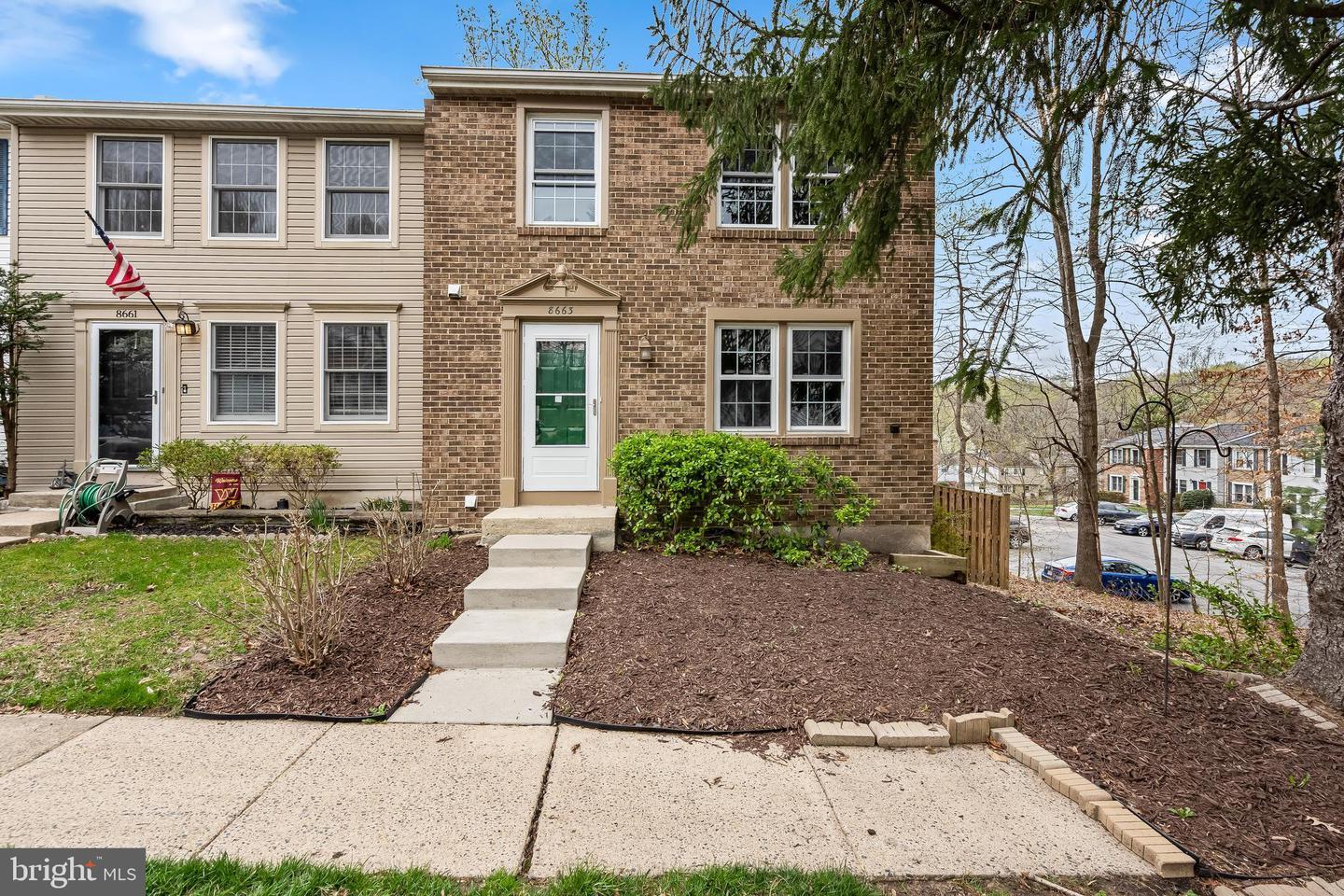 Maple Glen Ct, Springfield, VA 22153