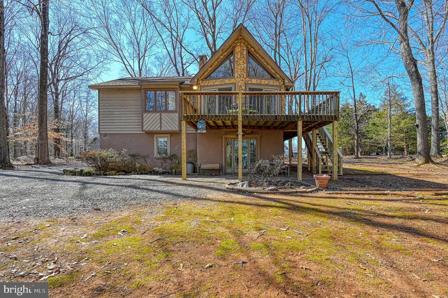 Bear Castle Dr, Bumpass, VA 23024