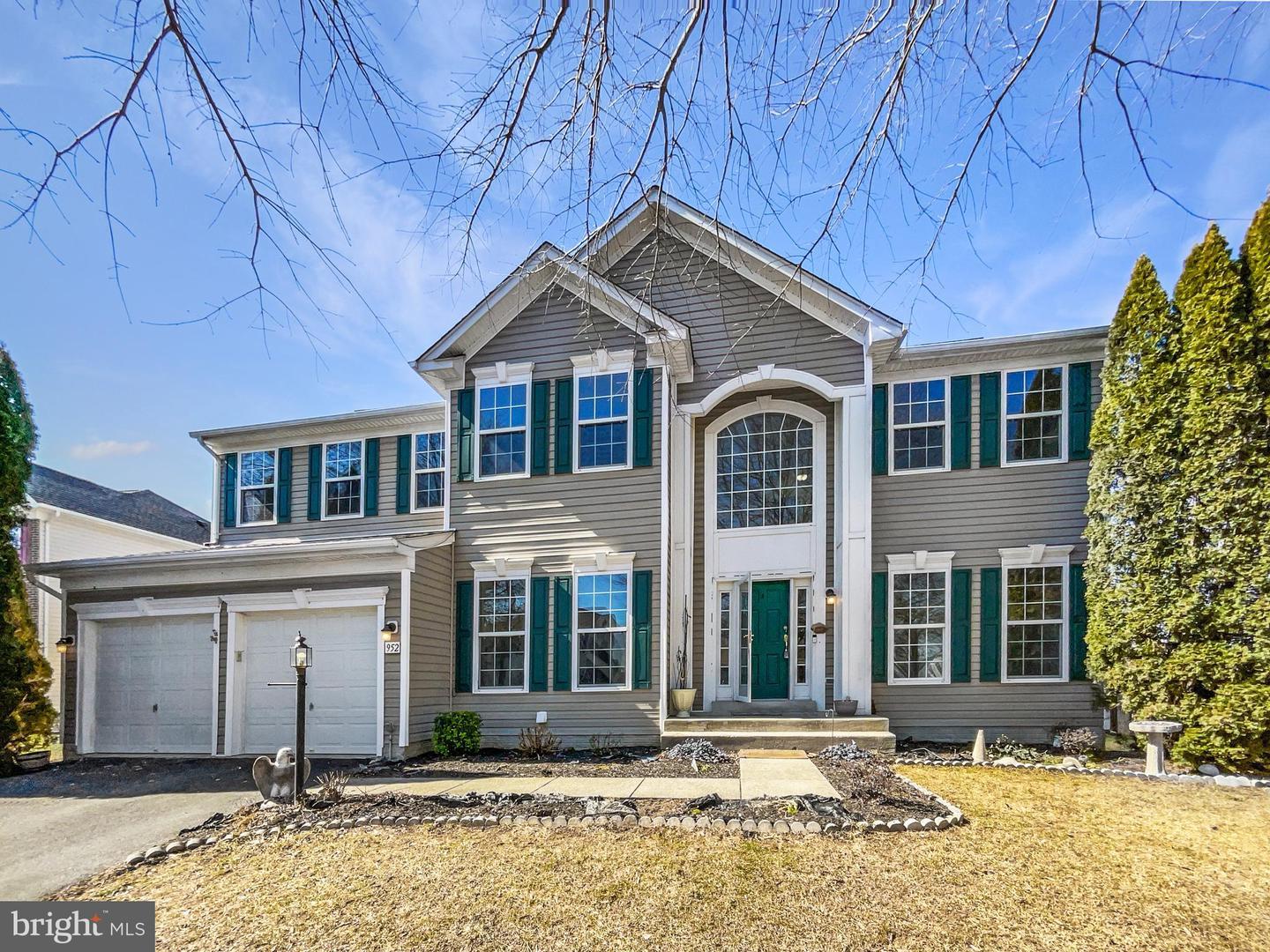 Devonshire Cir, Purcellville, VA 20132