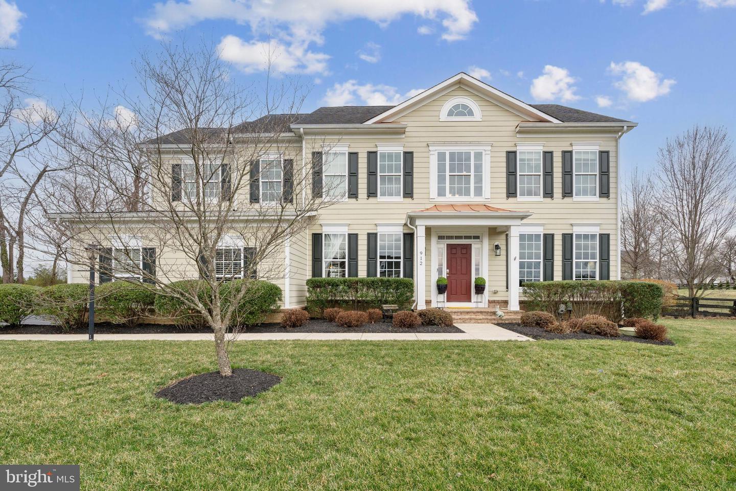 Queenscliff Ct, Purcellville, VA 20132