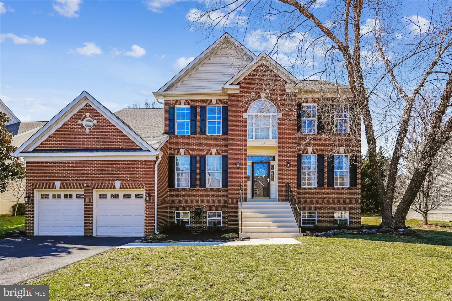 Melody Ct Se, Leesburg, VA 20175