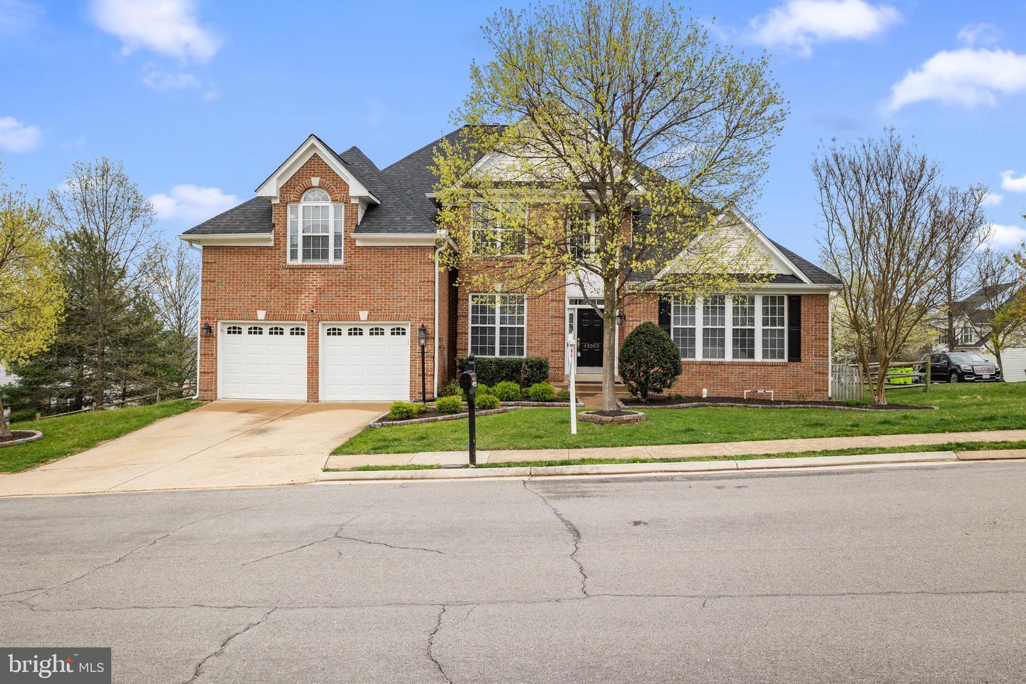 Kingsport Dr, Leesburg, VA 20176