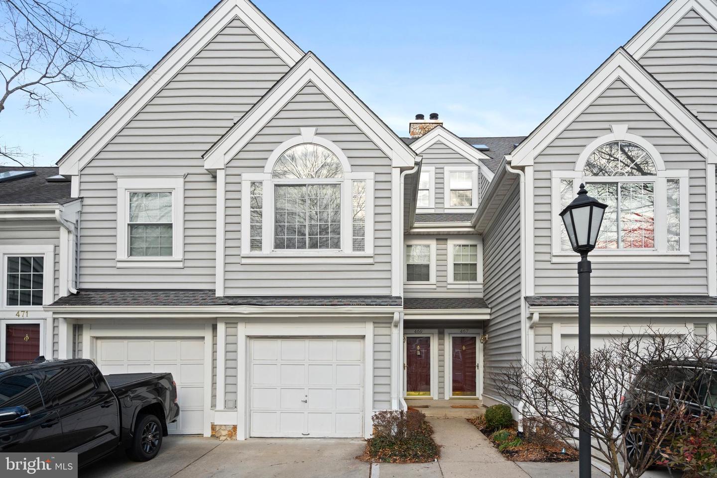 Fortress Way, Occoquan, VA 22125