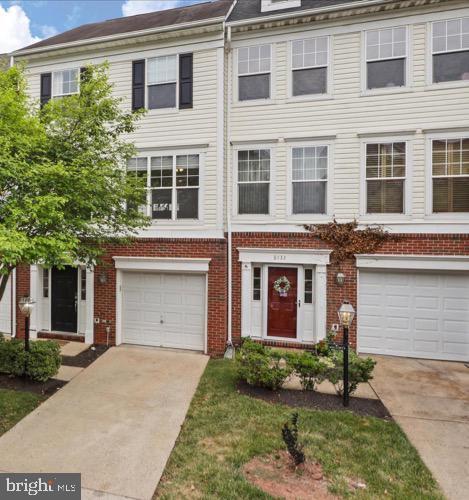 Rainwater Cir, Manassas, VA 20111