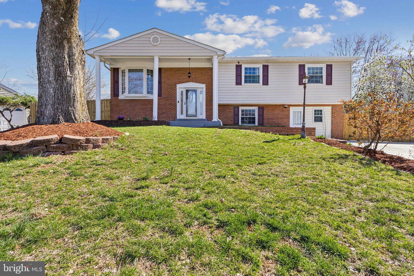 Kenmont Ct, Woodbridge, VA 22193
