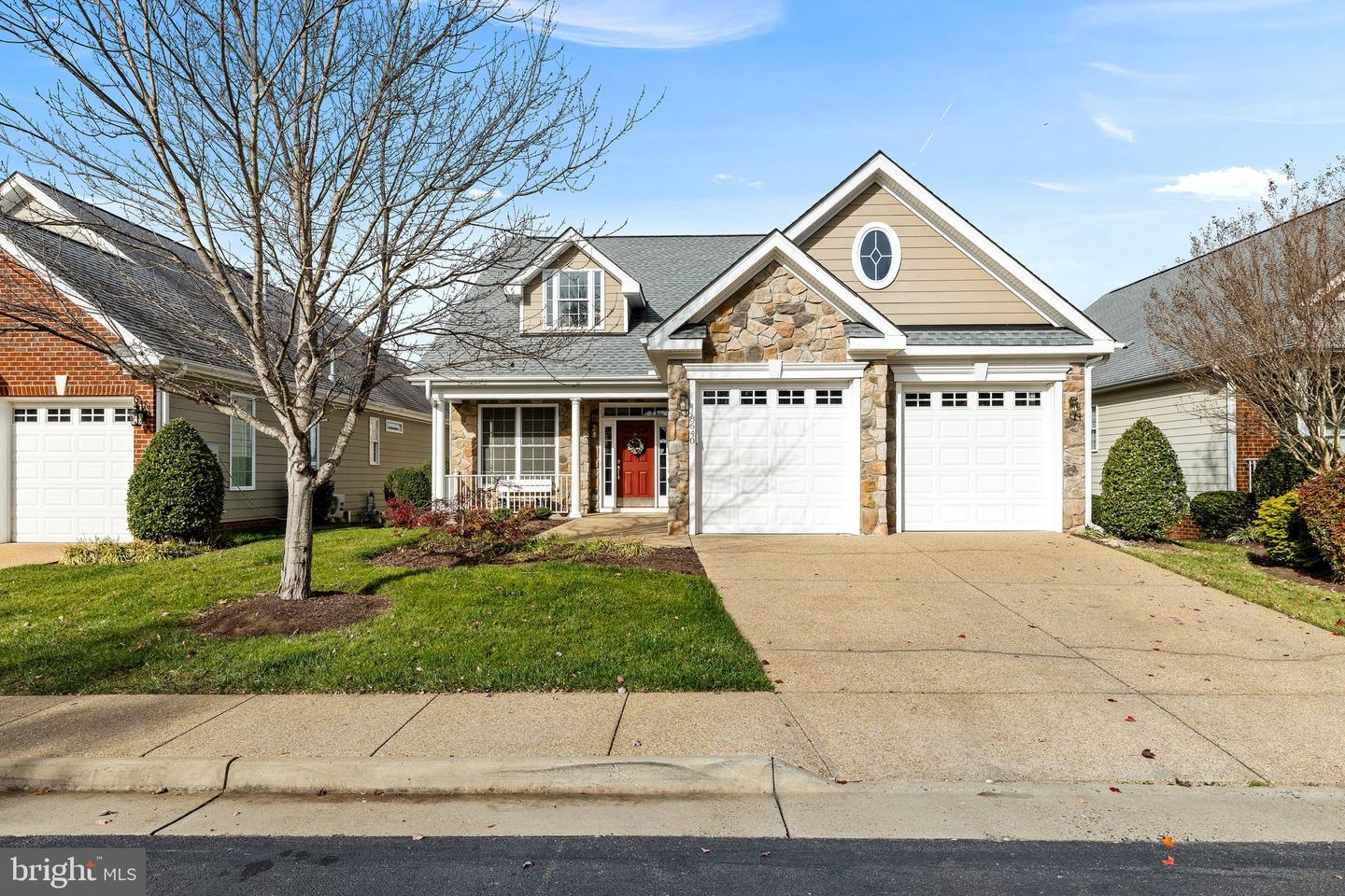 Devara Ct, North Chesterfield, VA 23235
