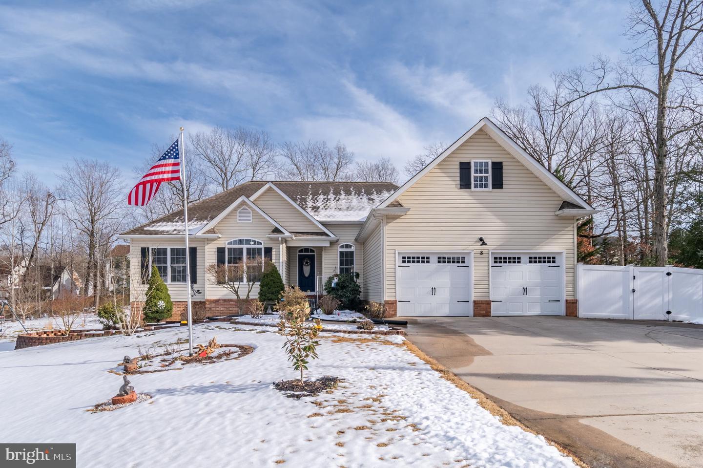 Noel Dr, Fredericksburg, VA 22408