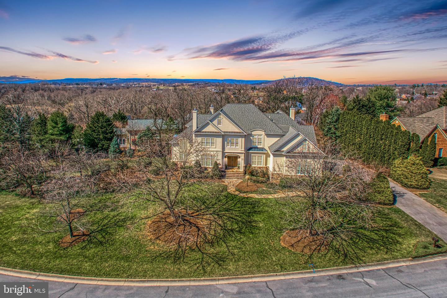 Johnston Ct, Winchester, VA 22601