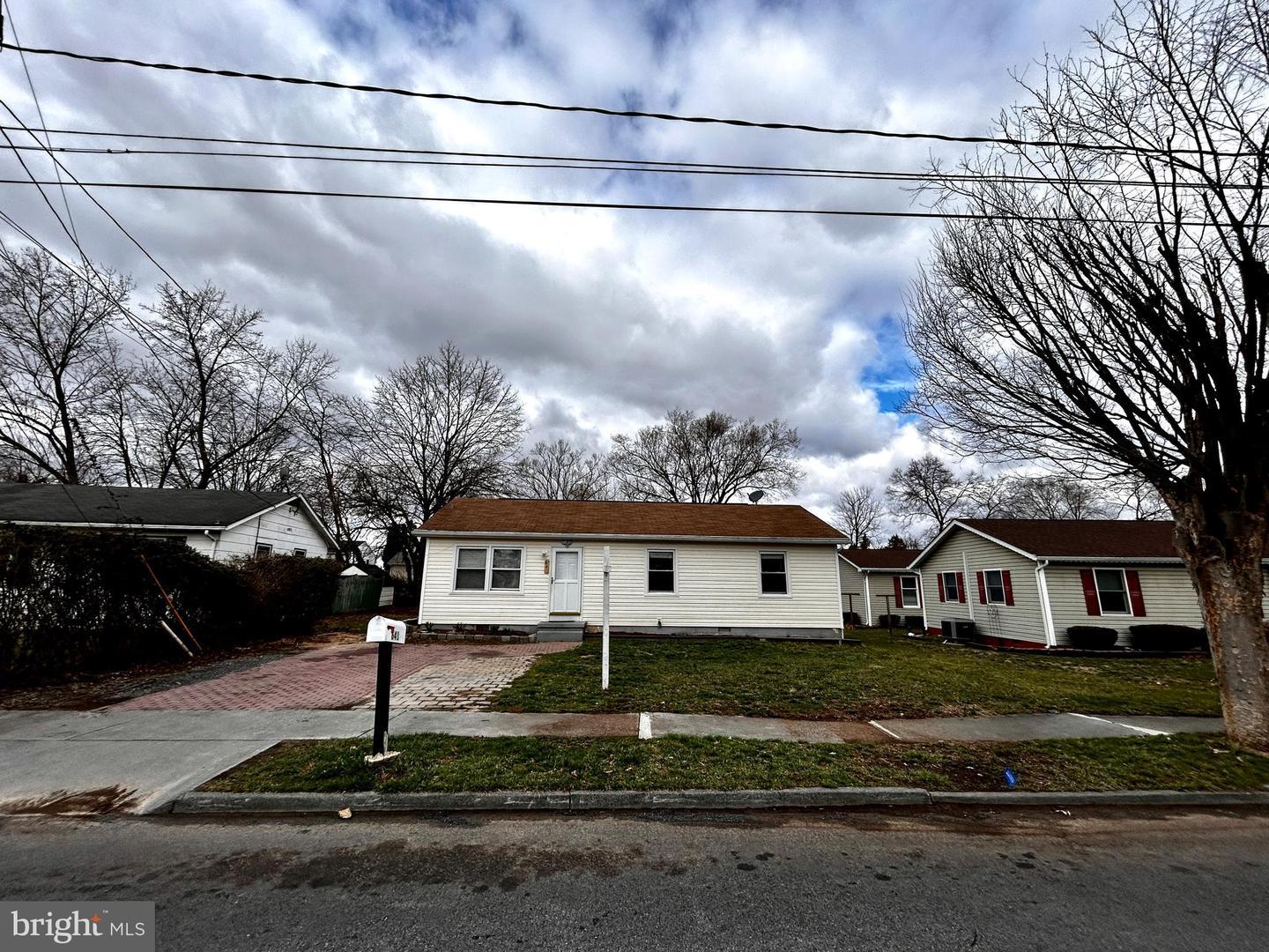 Dunlap St, Winchester, VA 22601
