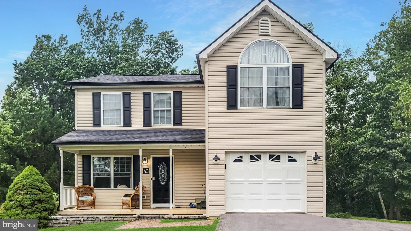 Veterans Way, Martinsburg, WV 25405