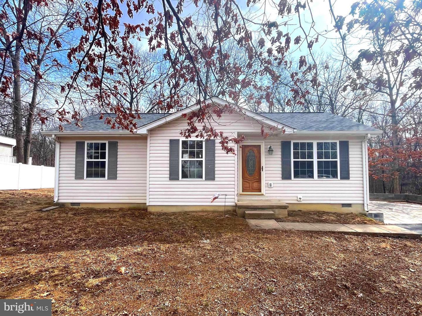 Bronze Ct, Martinsburg, WV 25405