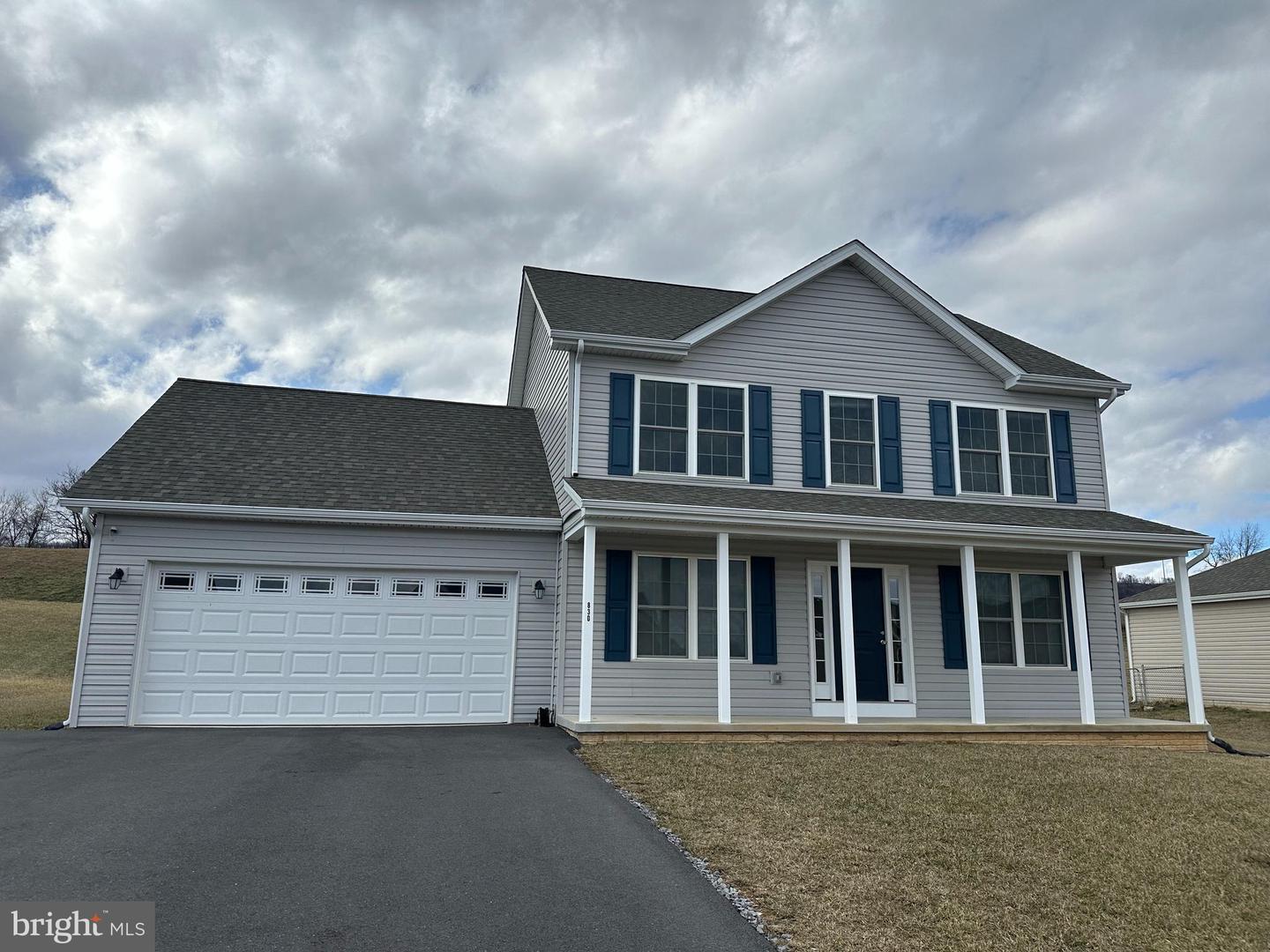 Duckwoods Ln, Martinsburg, WV 25403