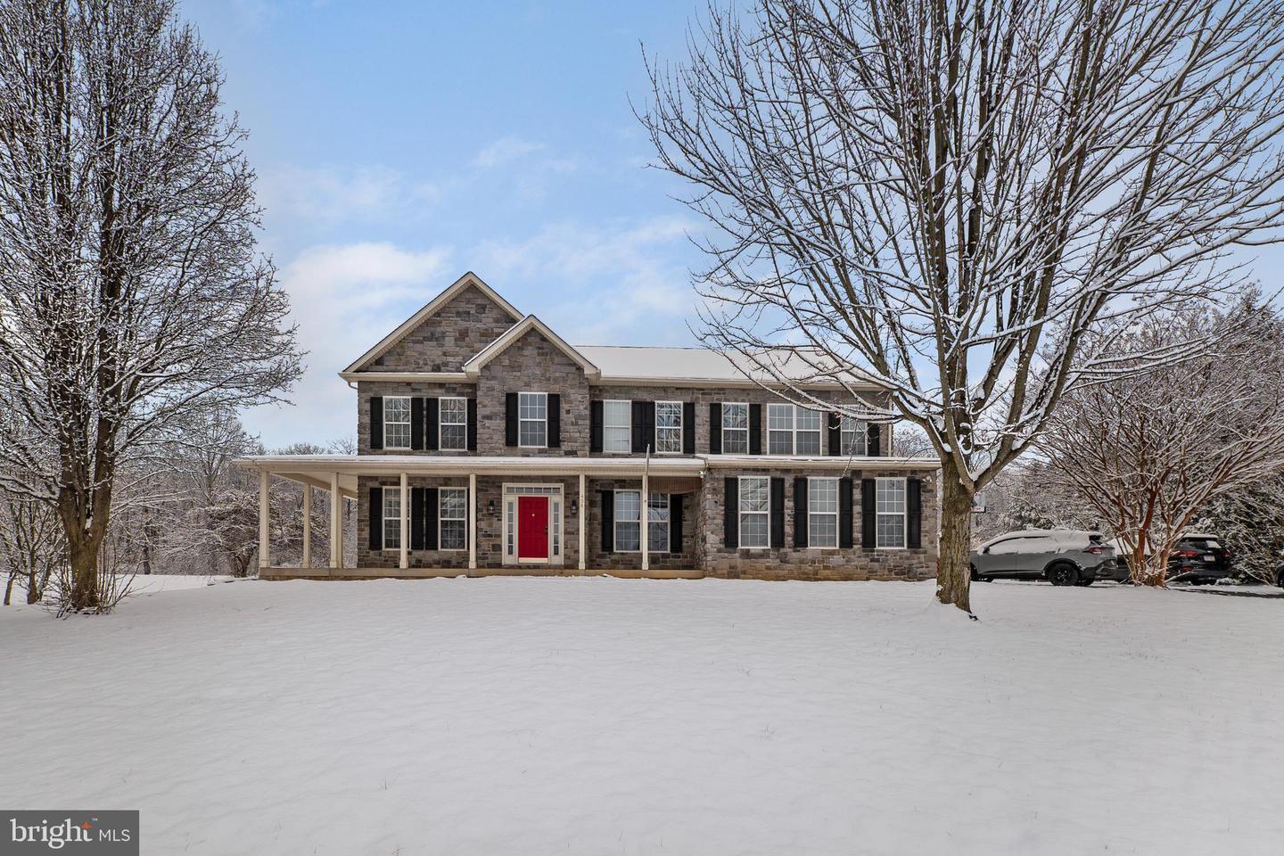 Keith Dr, Summit Point, WV 25446