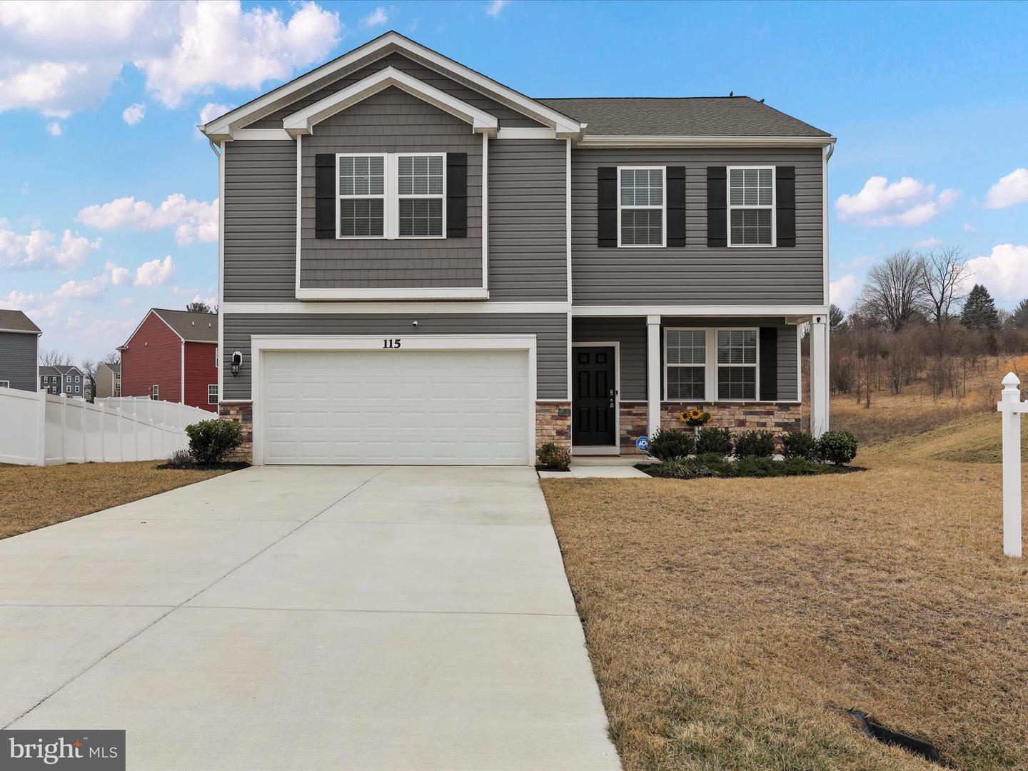 Bell Tower Ln, Charles Town, WV 25414
