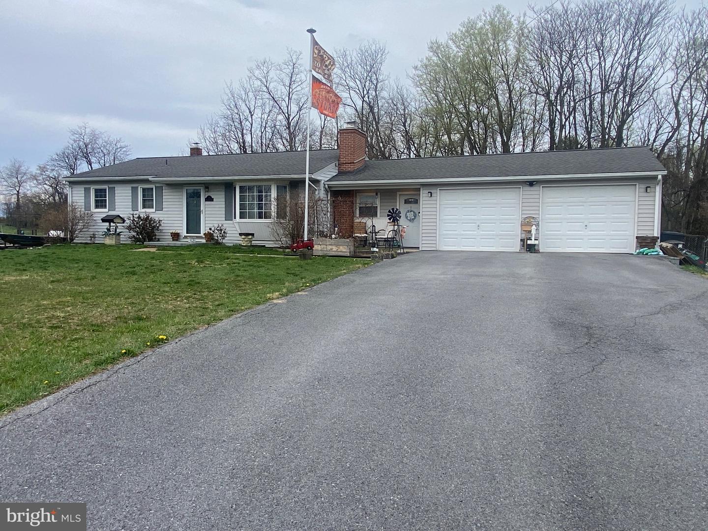 Homestead Ln, Ranson, WV 25438