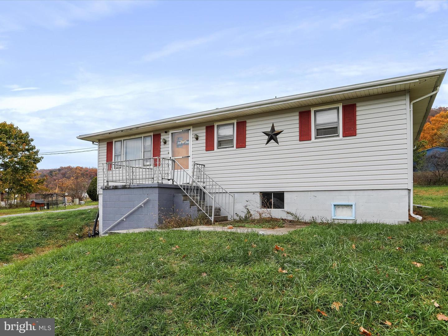 Hampshire St, Keyser, WV 26726