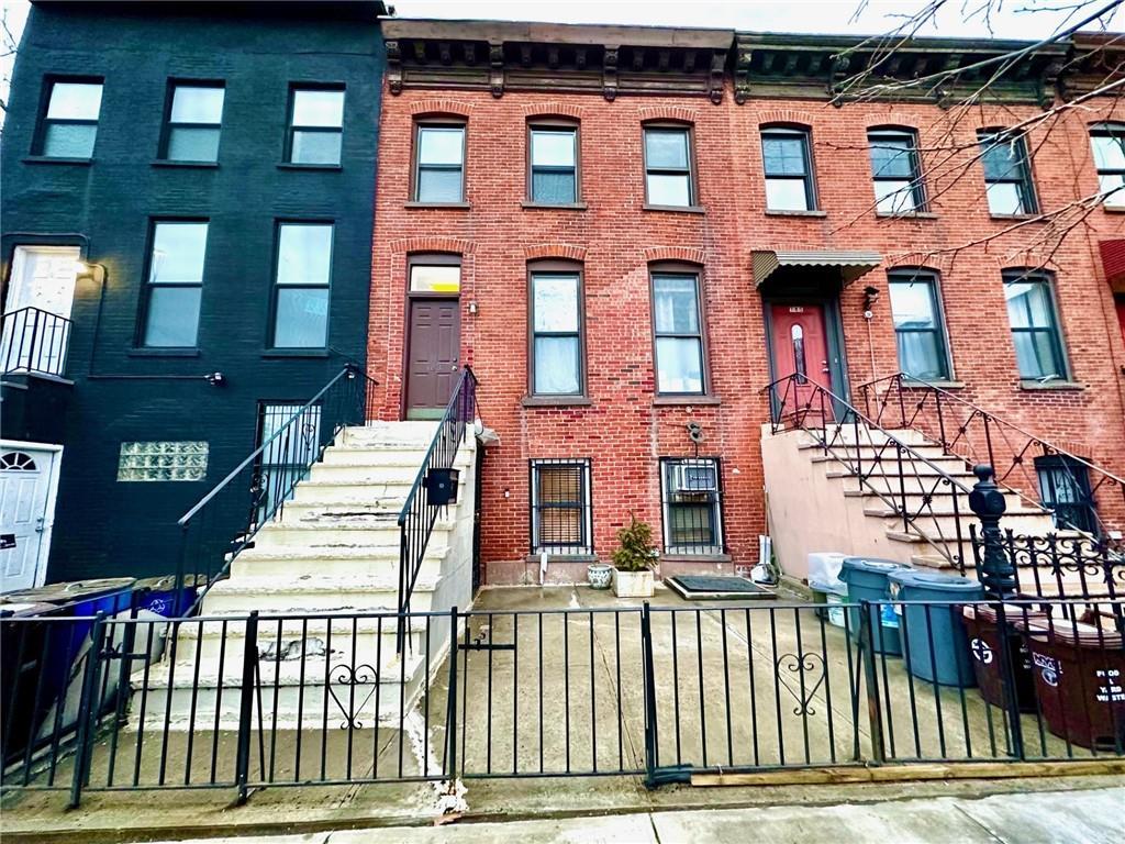 24th St, Brooklyn, NY 11232