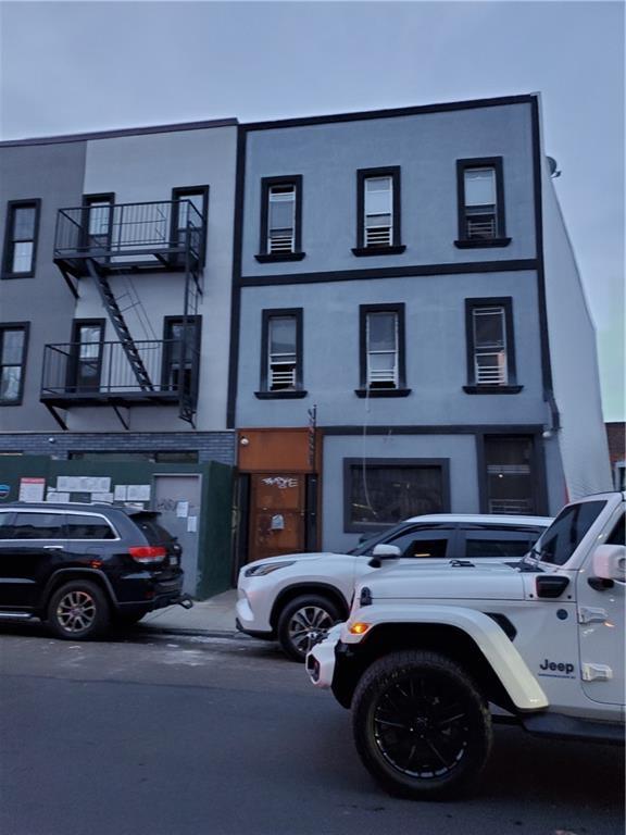 E New York Ave, Brooklyn, NY 11212