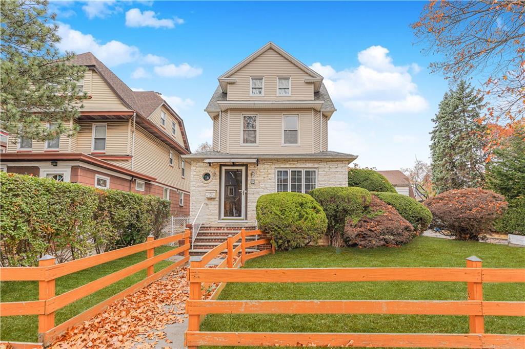 Wellington Ct, Brooklyn, NY 11230