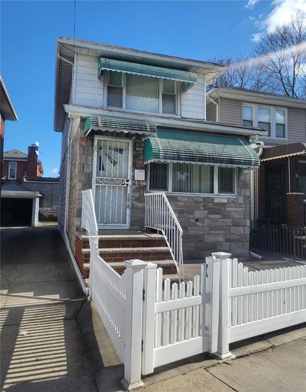 W 3rd St, Brooklyn, NY 11223