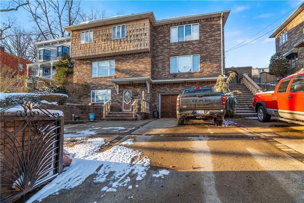 Richmond Rd, Staten Island, NY 10304