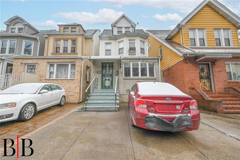 E 7th St, Brooklyn, NY 11218