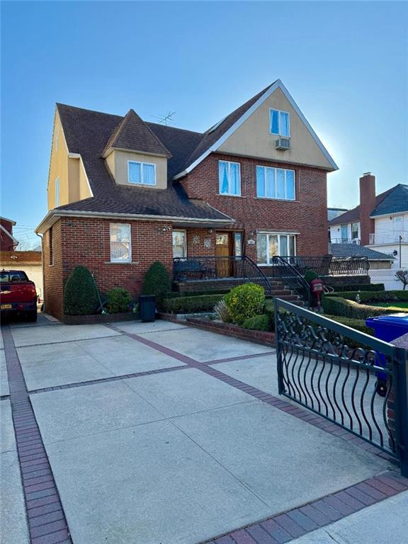 84th St, Brooklyn, NY 11228