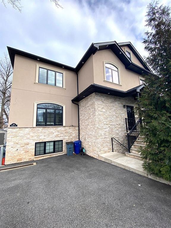 Dunham St, Staten Island, NY 10309