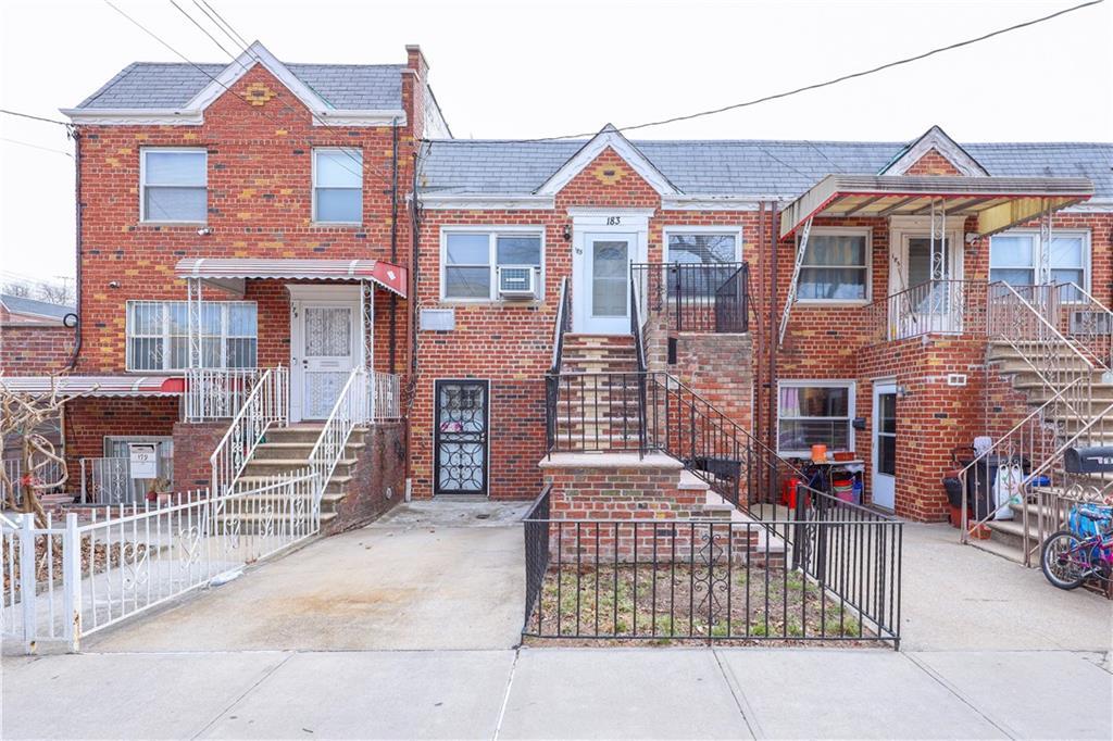 Bay 35th St, Brooklyn, NY 11214