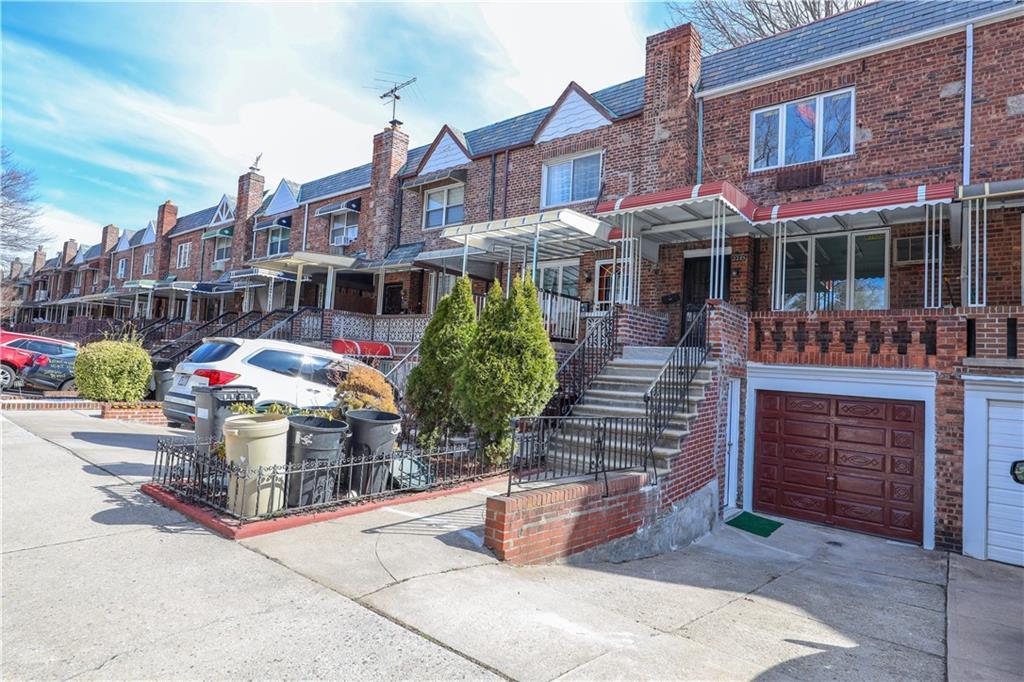 E 26th St, Brooklyn, NY 11229
